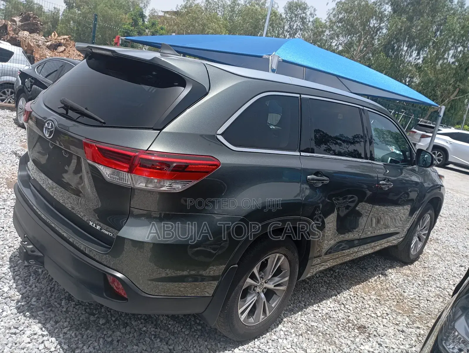 Toyota Highlander XLE 2019 Green