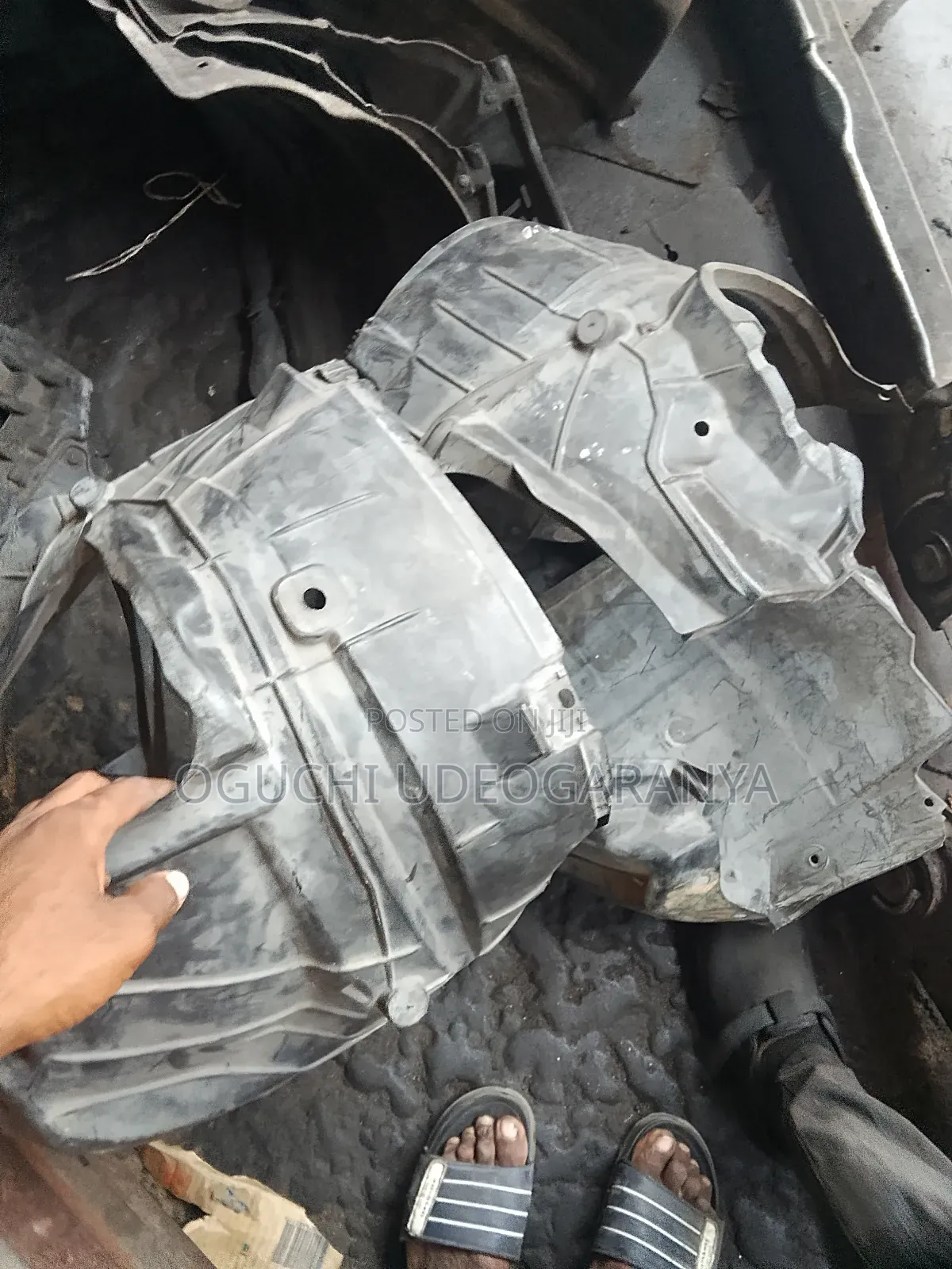 Sand Protector for Nissan Rogue 2010