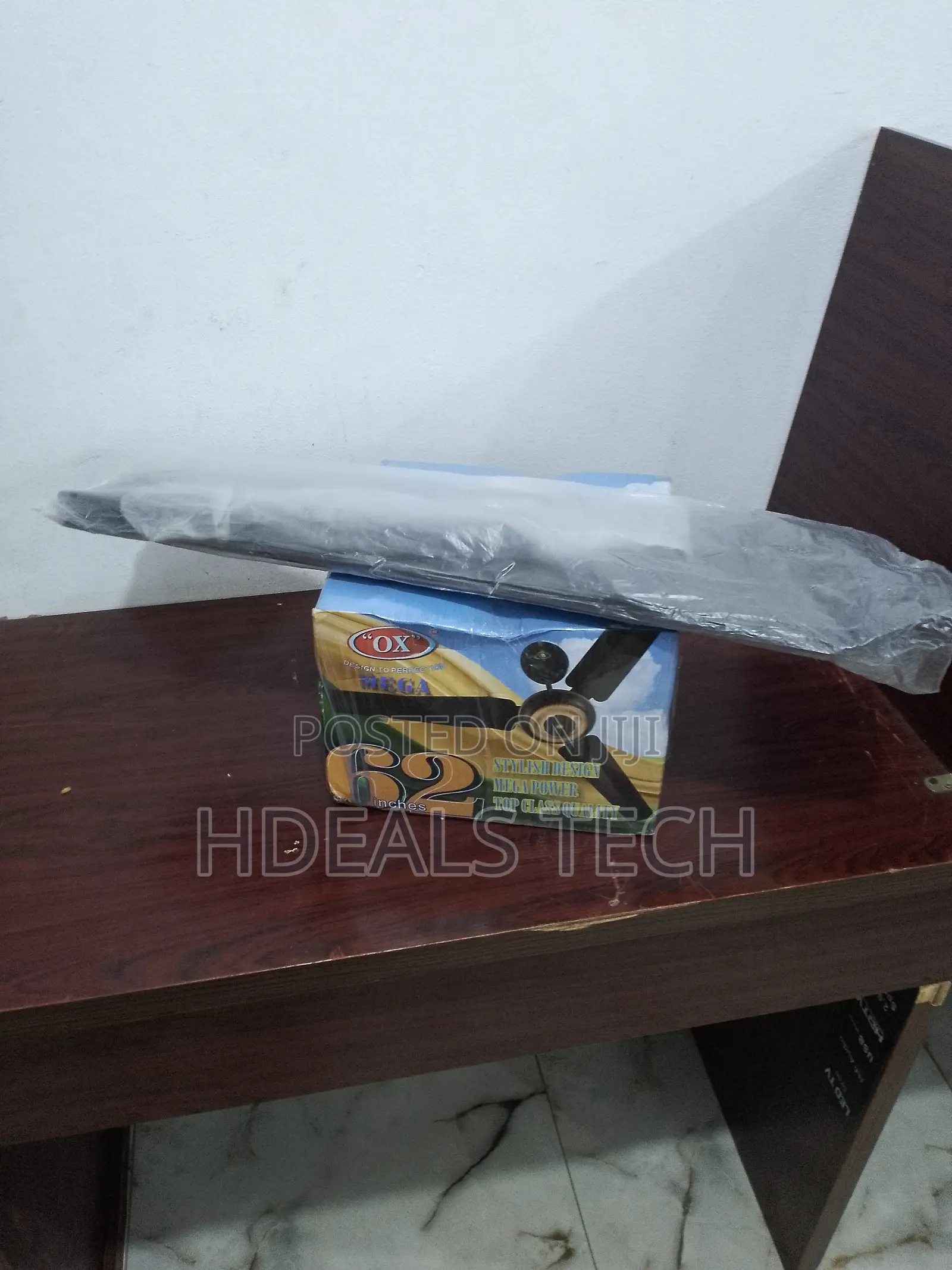 Ox Mega Fan - Wide Blade Span,Maximum Reach