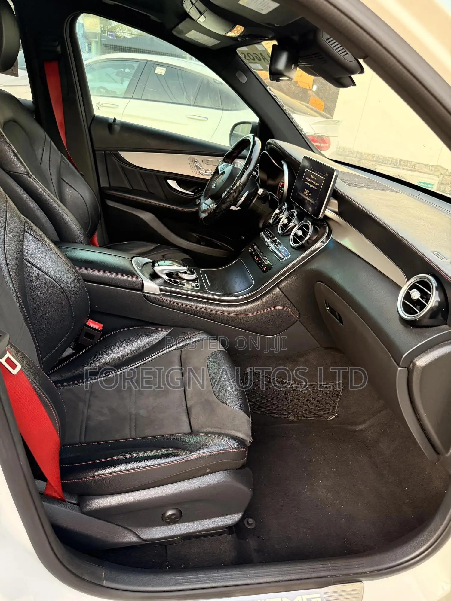 Mercedes-Benz GLC-Class 2019 White