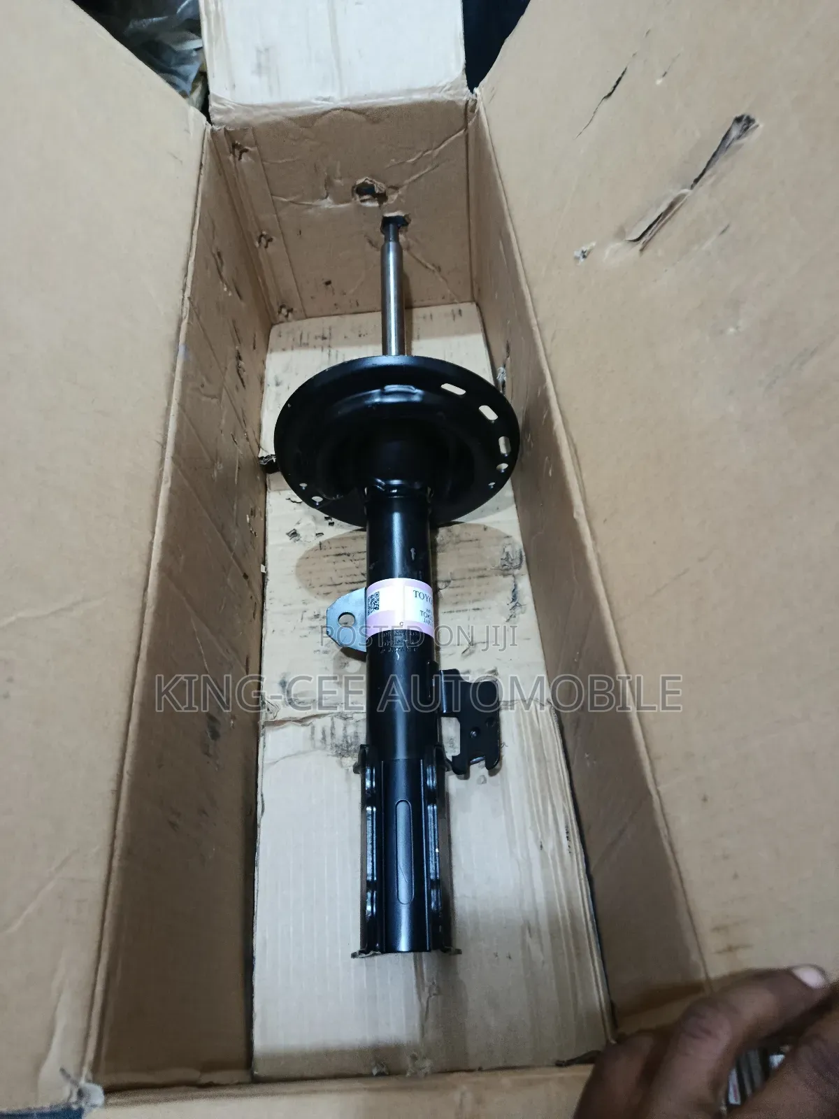 Front Shock Absorber Toyota Venza and Highlander 2008-2012