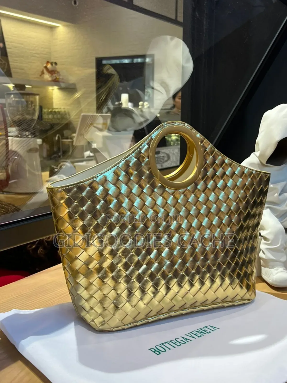 Branded Woven Bv Handbags