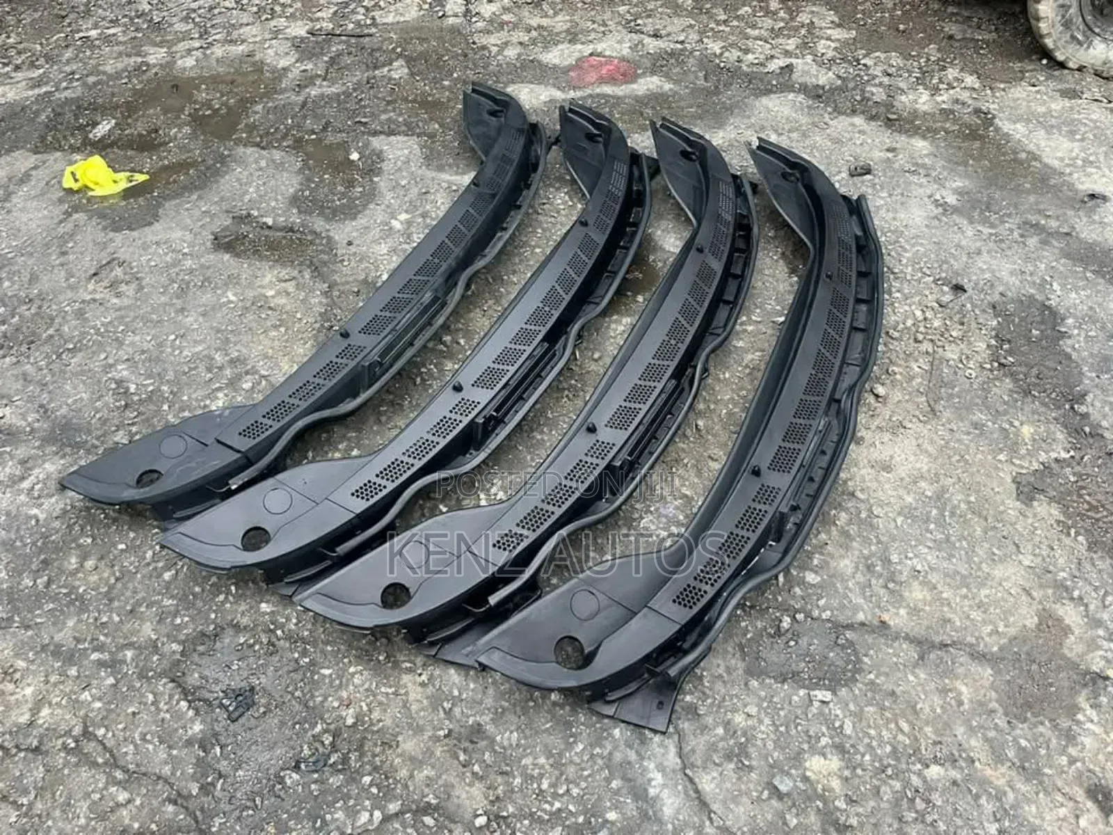 Wipper Plastic for Honda Civic 2010 Model
