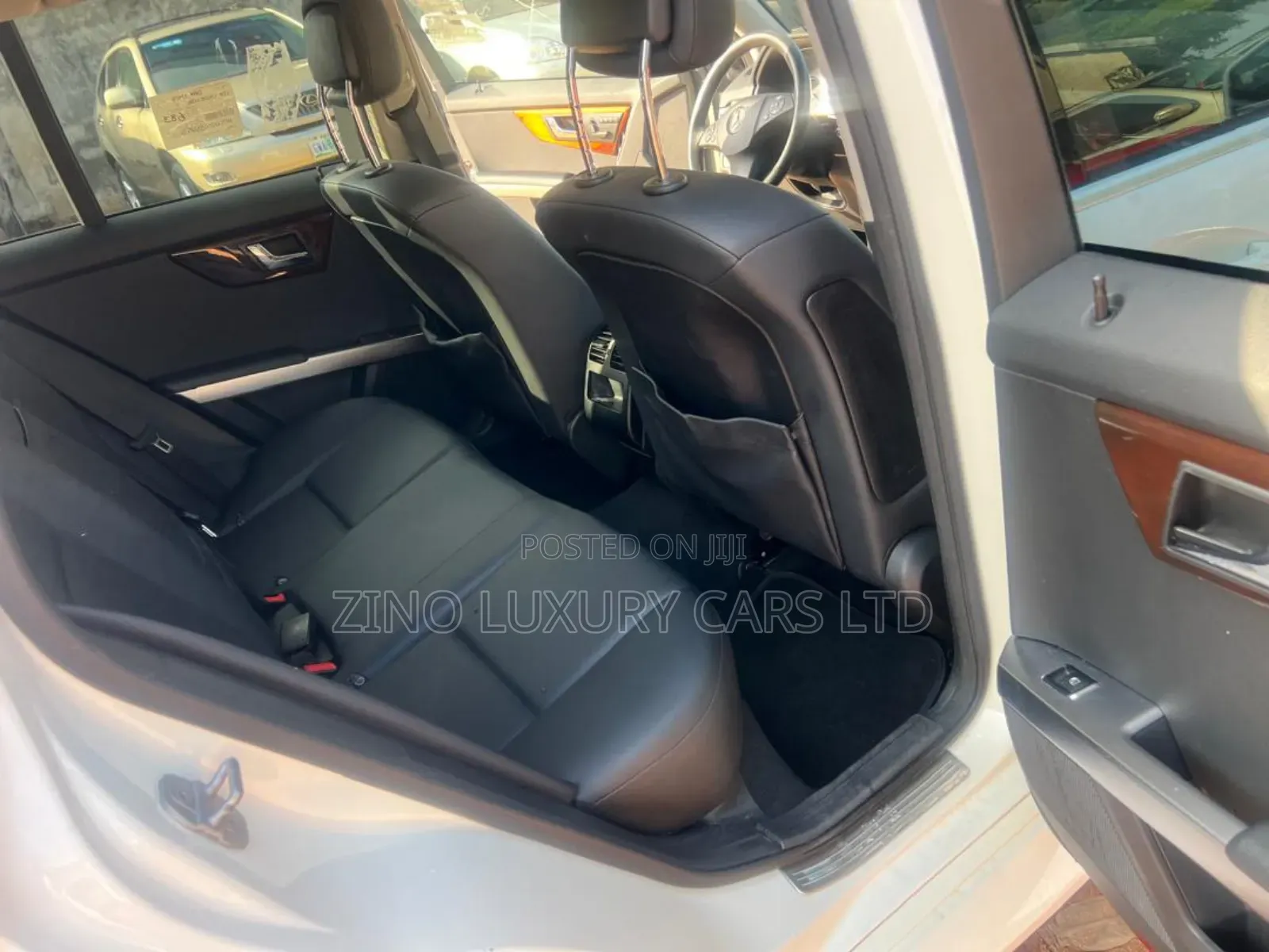 Mercedes-Benz GLK-Class 350 4MATIC 2011 White
