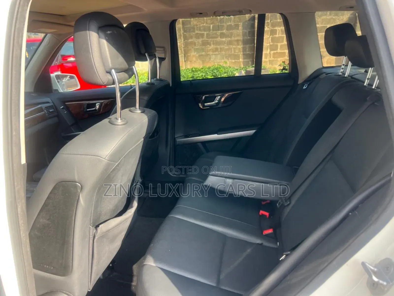 Mercedes-Benz GLK-Class 350 4MATIC 2011 White
