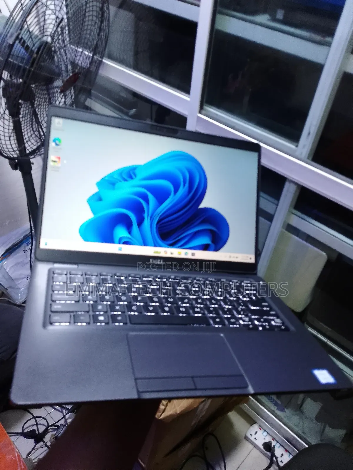 Laptop Dell Latitude 5300 8GB Intel Core i5 SSD 256GB