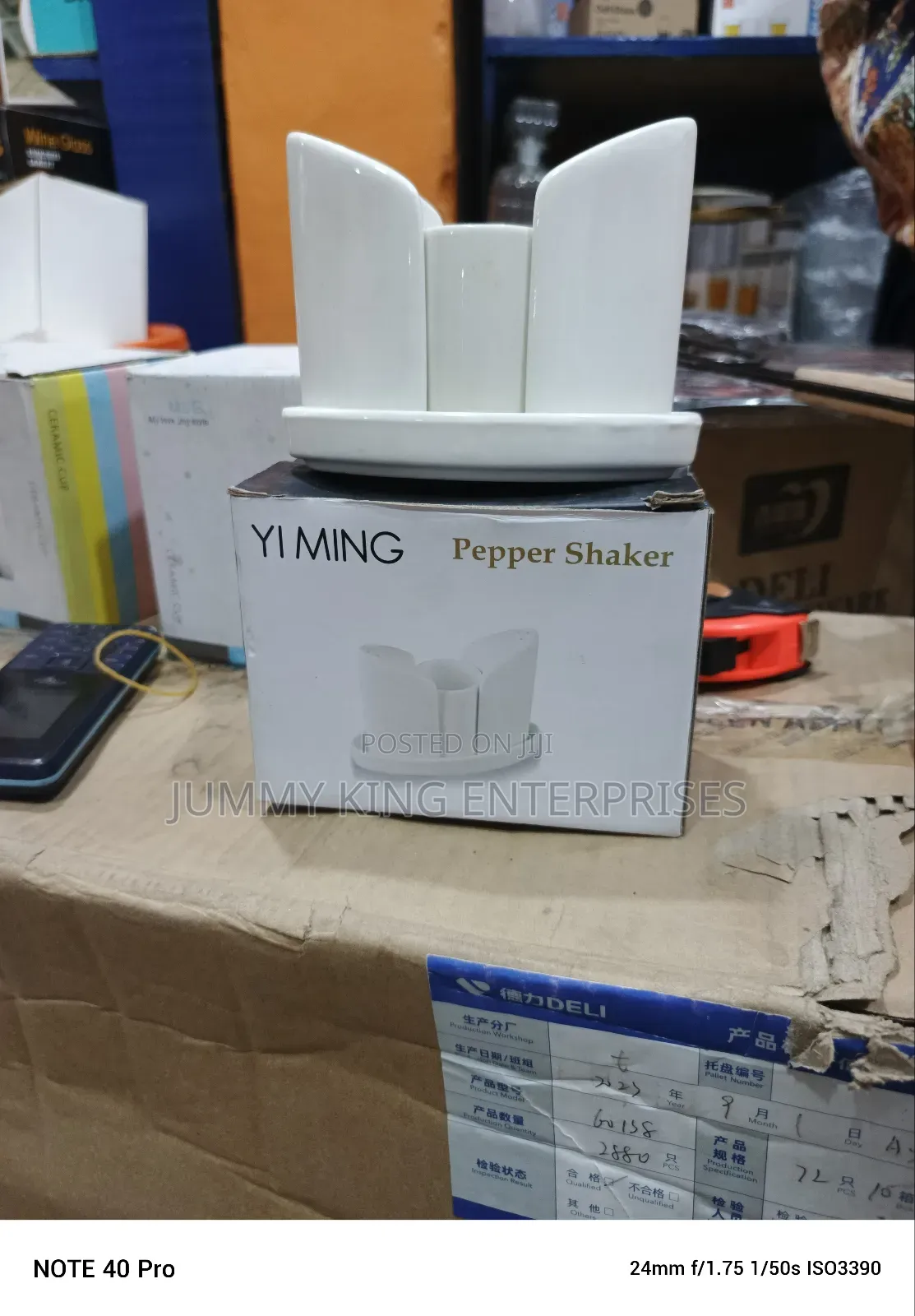 Salt and Pepper Shaker