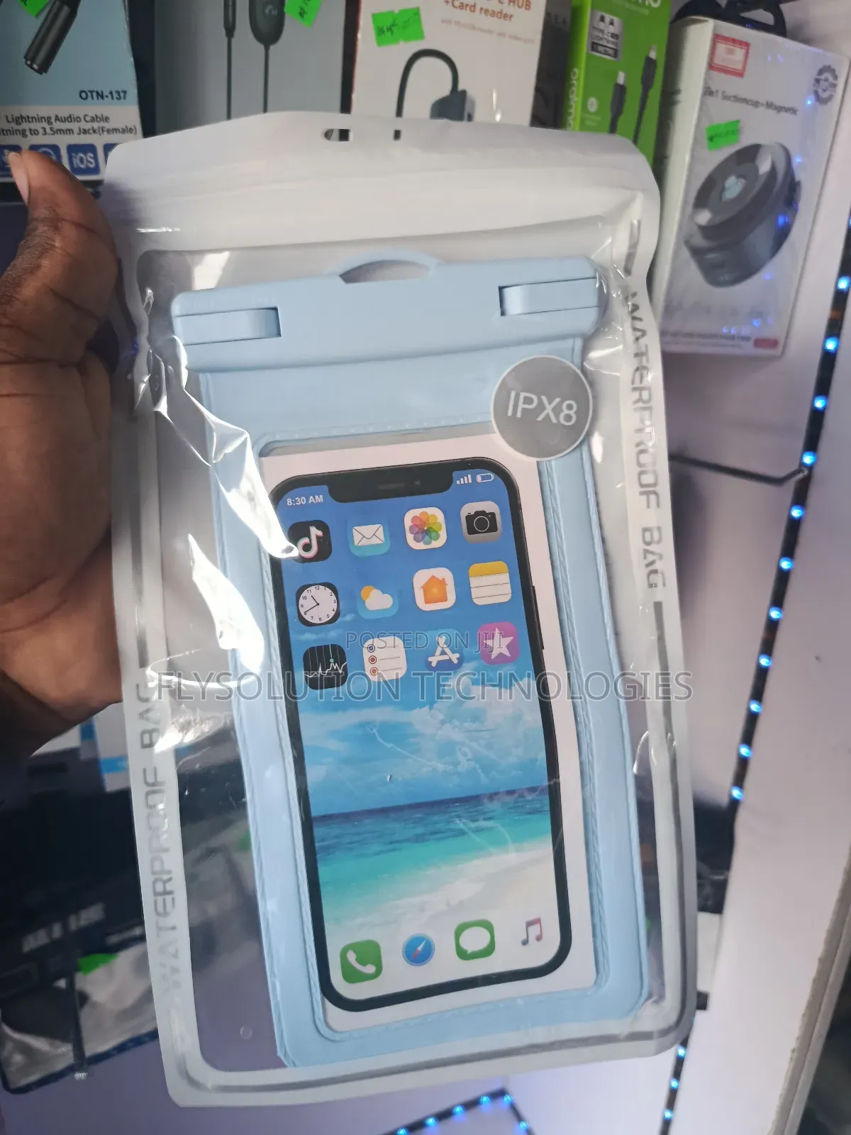 Waterproof Phone Pouches Protect From Water Damages
