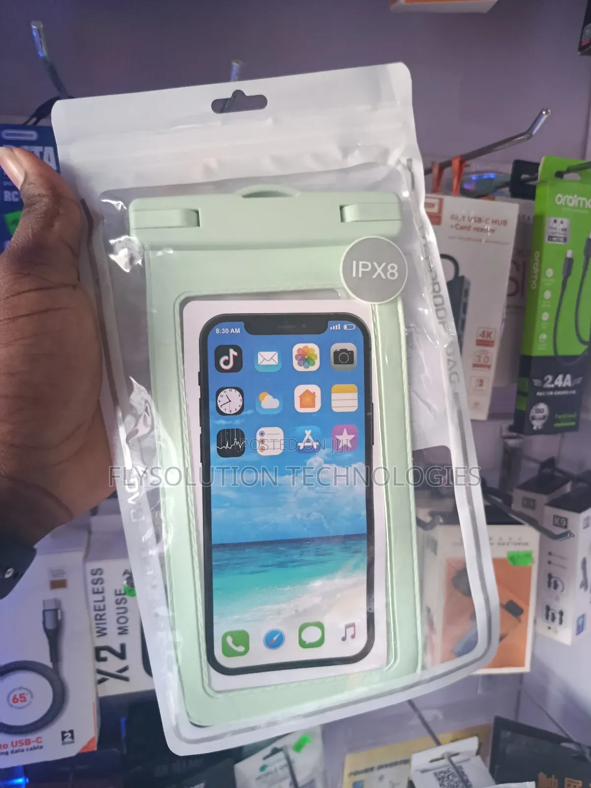 Waterproof Phone Pouches Protect From Water Damages