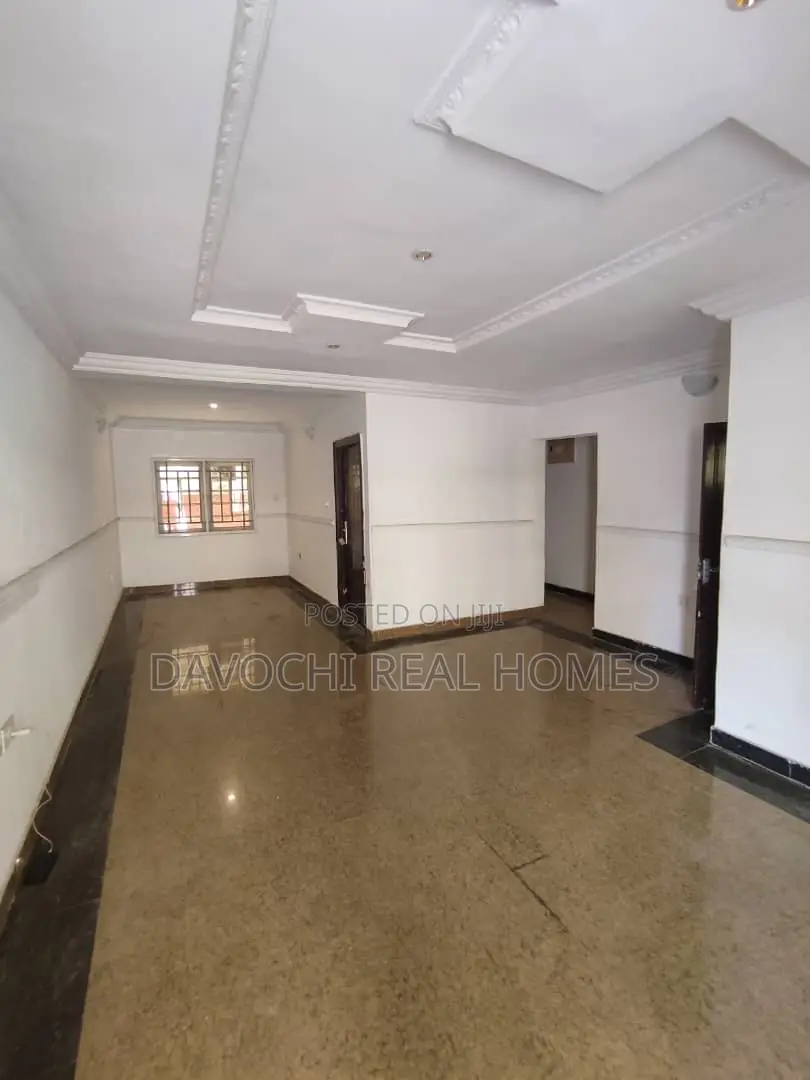4bdrm Duplex in Orchid Road, Lekki for rent