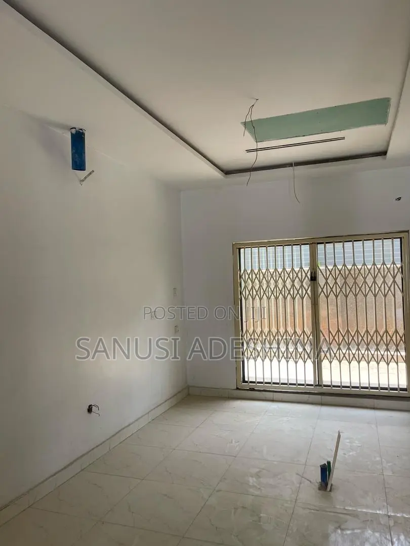 4bdrm Duplex in Gwarimpa Estate,Fct, Gwarinpa for sale