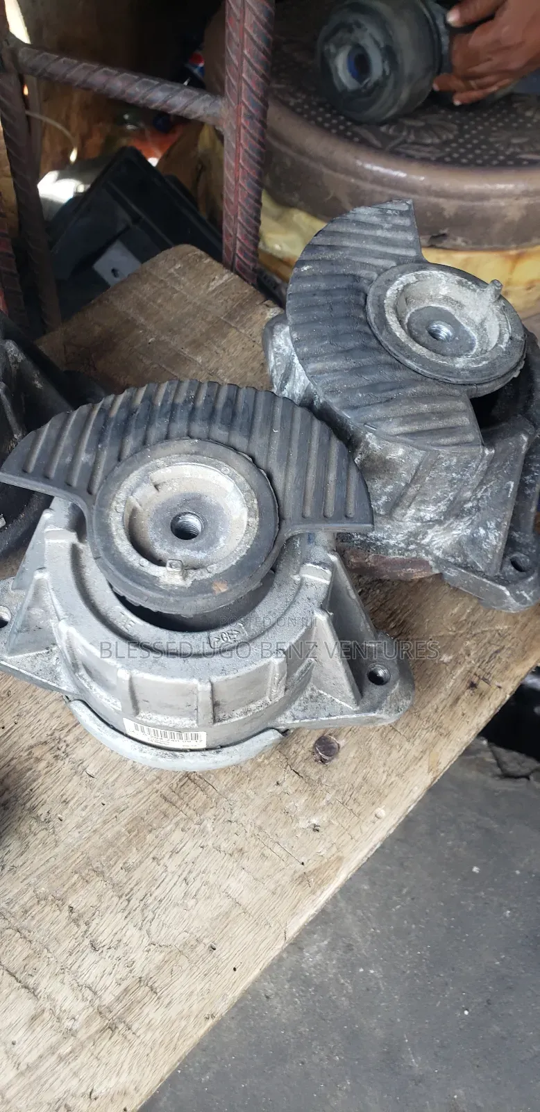 Direct Tukumbo Engine Seat 204 Non-4matic