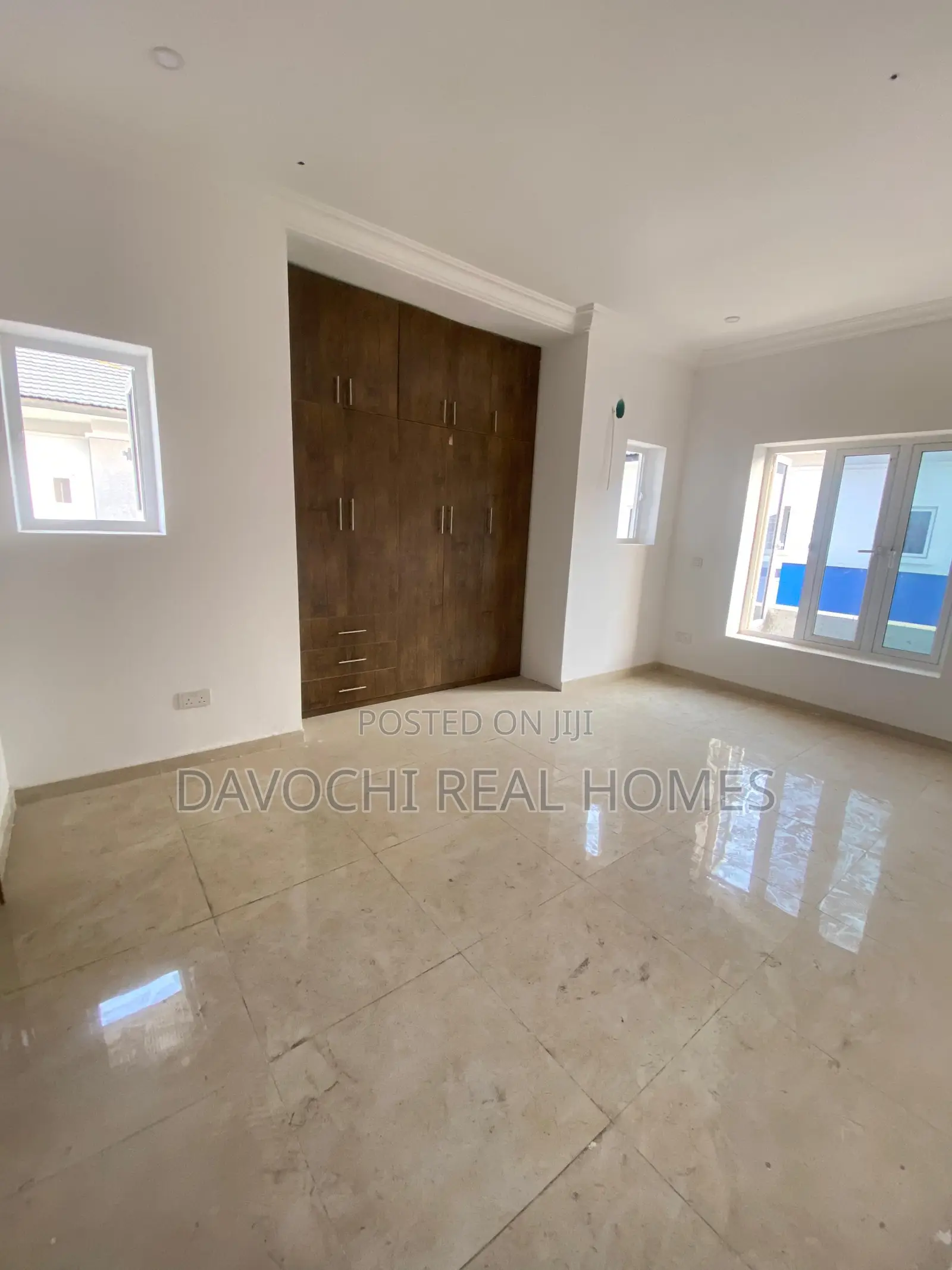 4bdrm Duplex in Ikate for rent