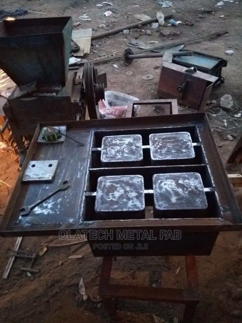 Concrete Block Making Machine