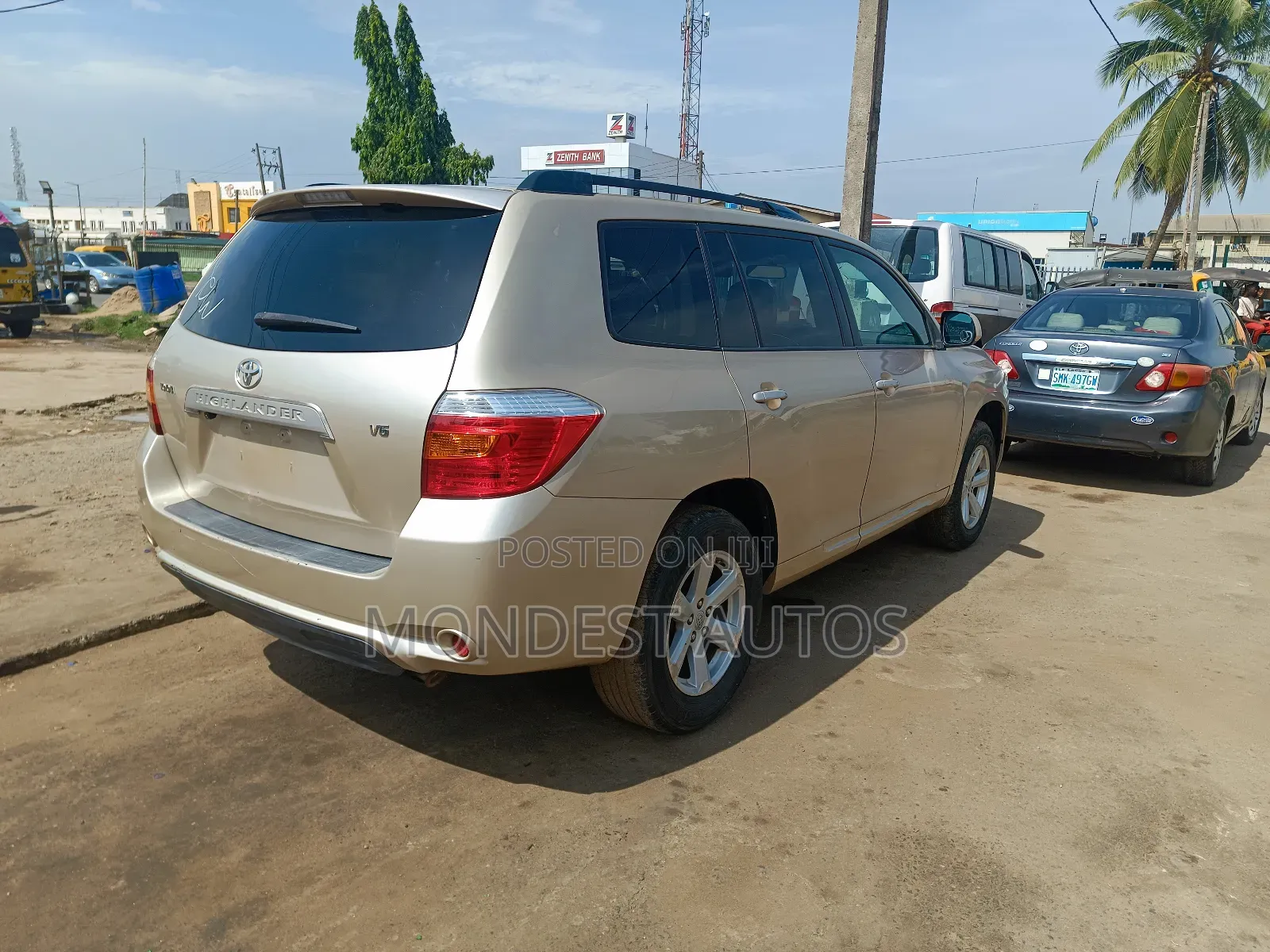 Toyota Highlander V6 2009 Gold