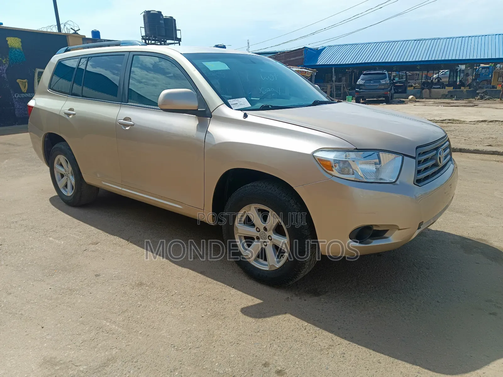 Toyota Highlander V6 2009 Gold