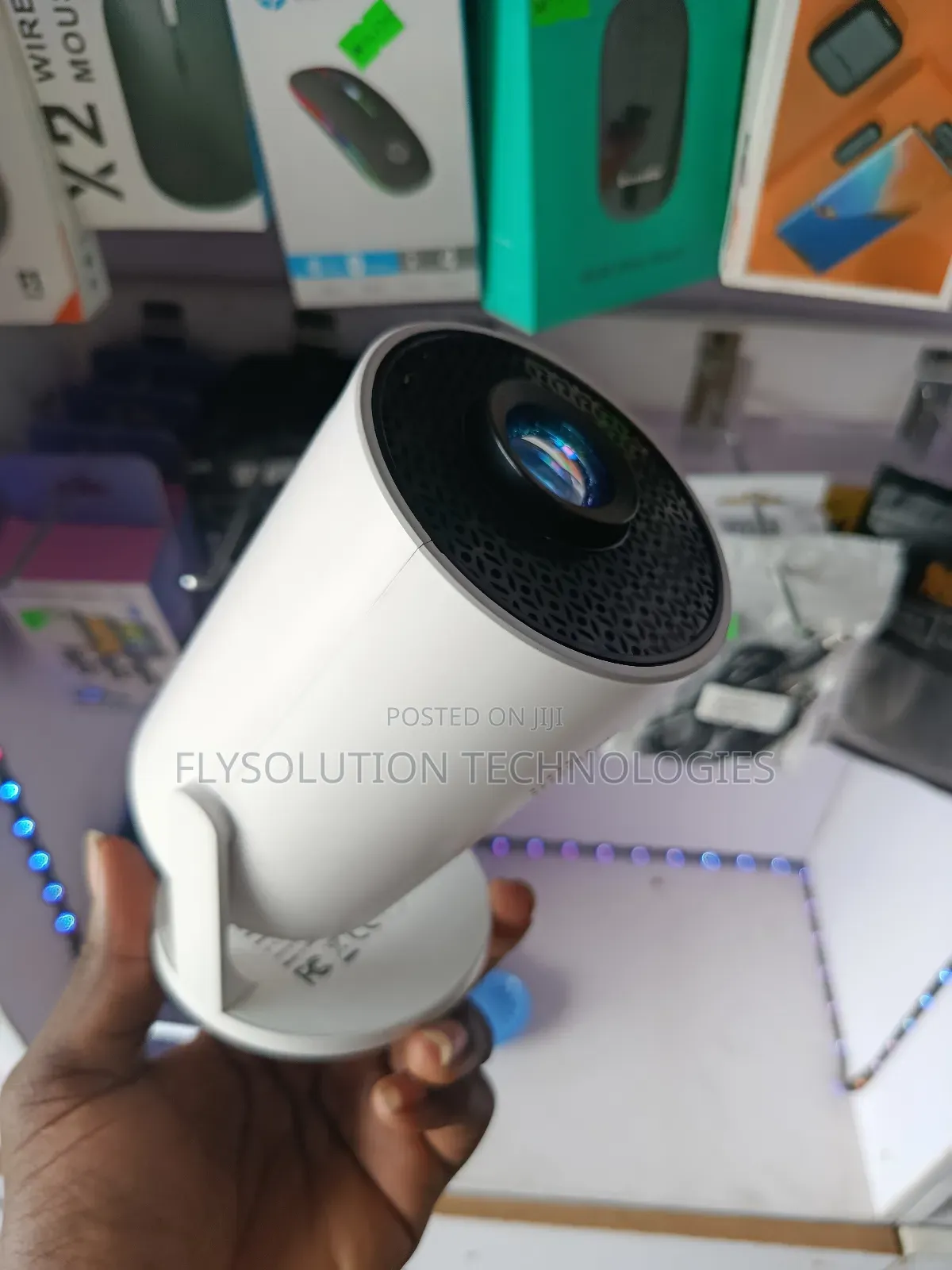 Hy300 Pro Smart Mini Projector 5v Usb Powered Enjoy Movies