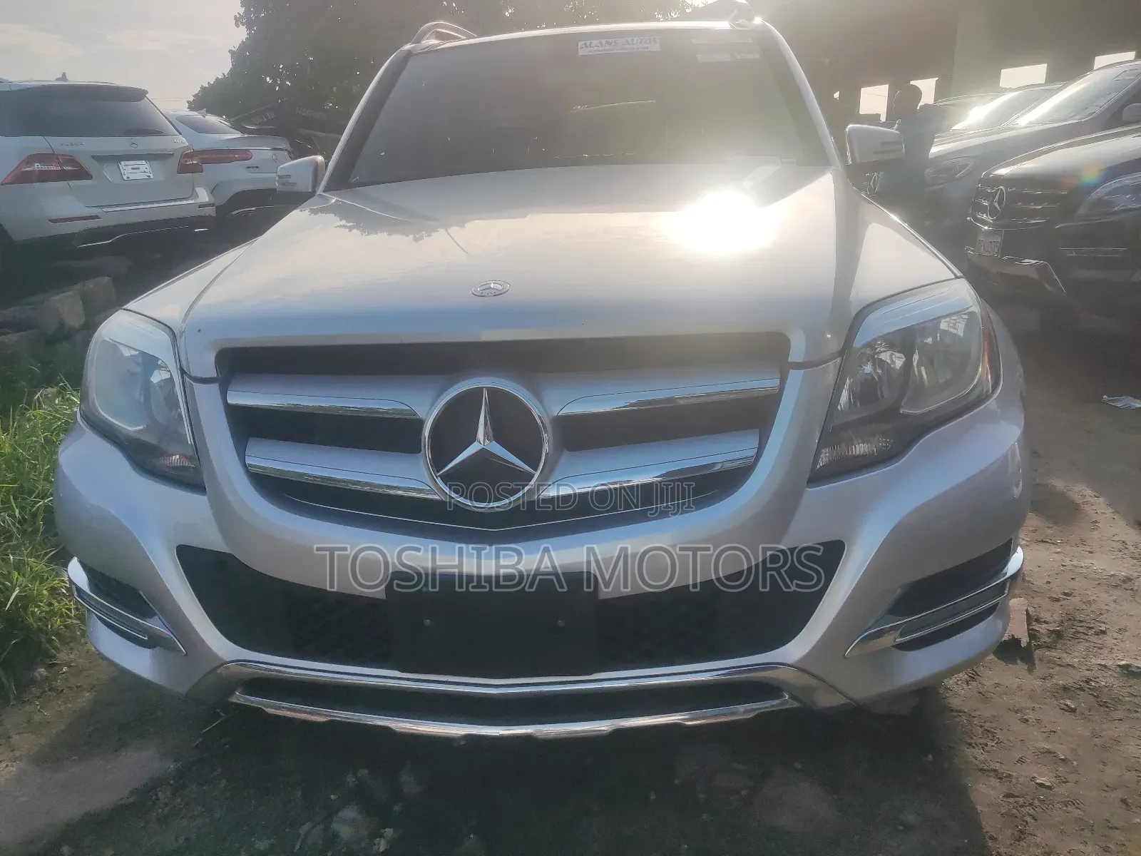 Mercedes-Benz GLK-Class Base GLK 350 4dr AWD 4MATIC (3.5L 6cyl 7A) 2015