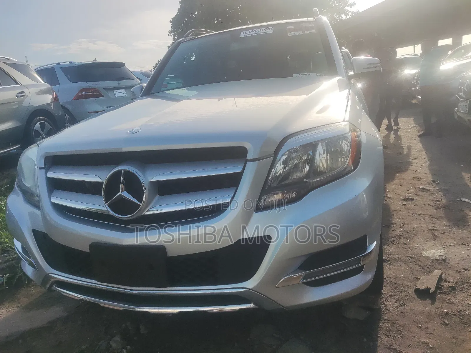 Mercedes-Benz GLK-Class Base GLK 350 4dr AWD 4MATIC (3.5L 6cyl 7A) 2015