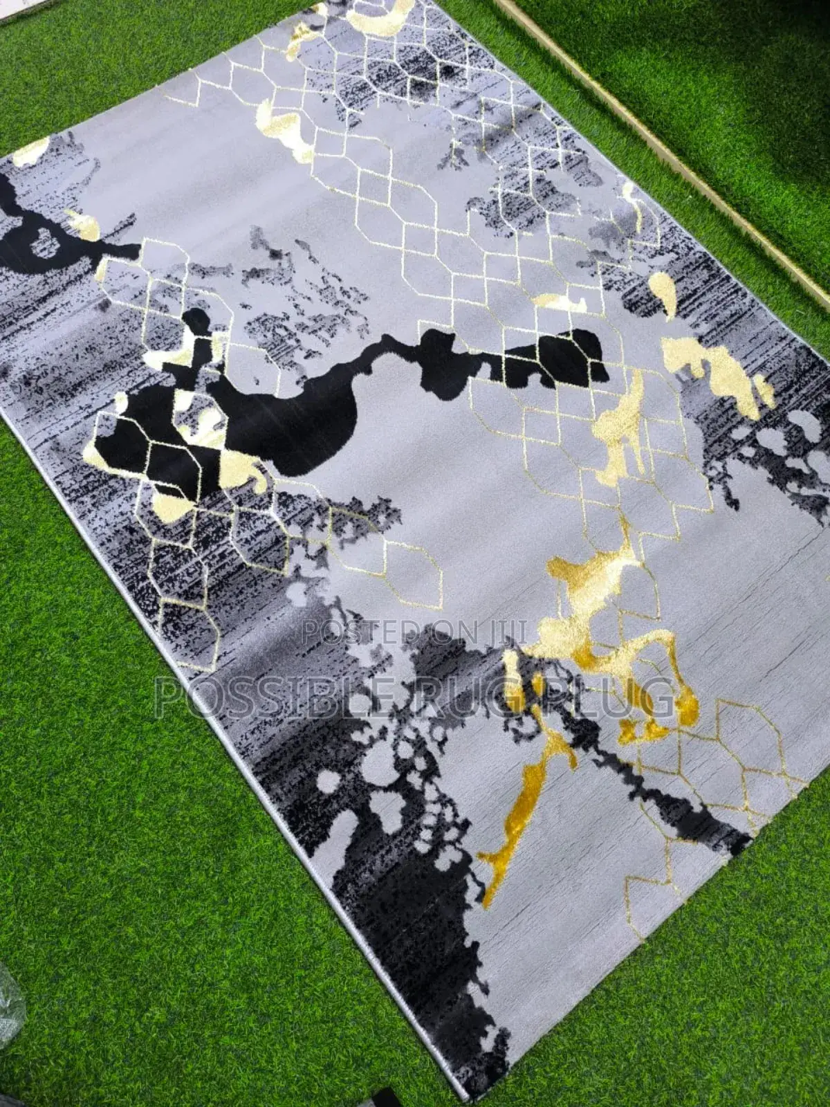 Gray Black and Gold Center Rug