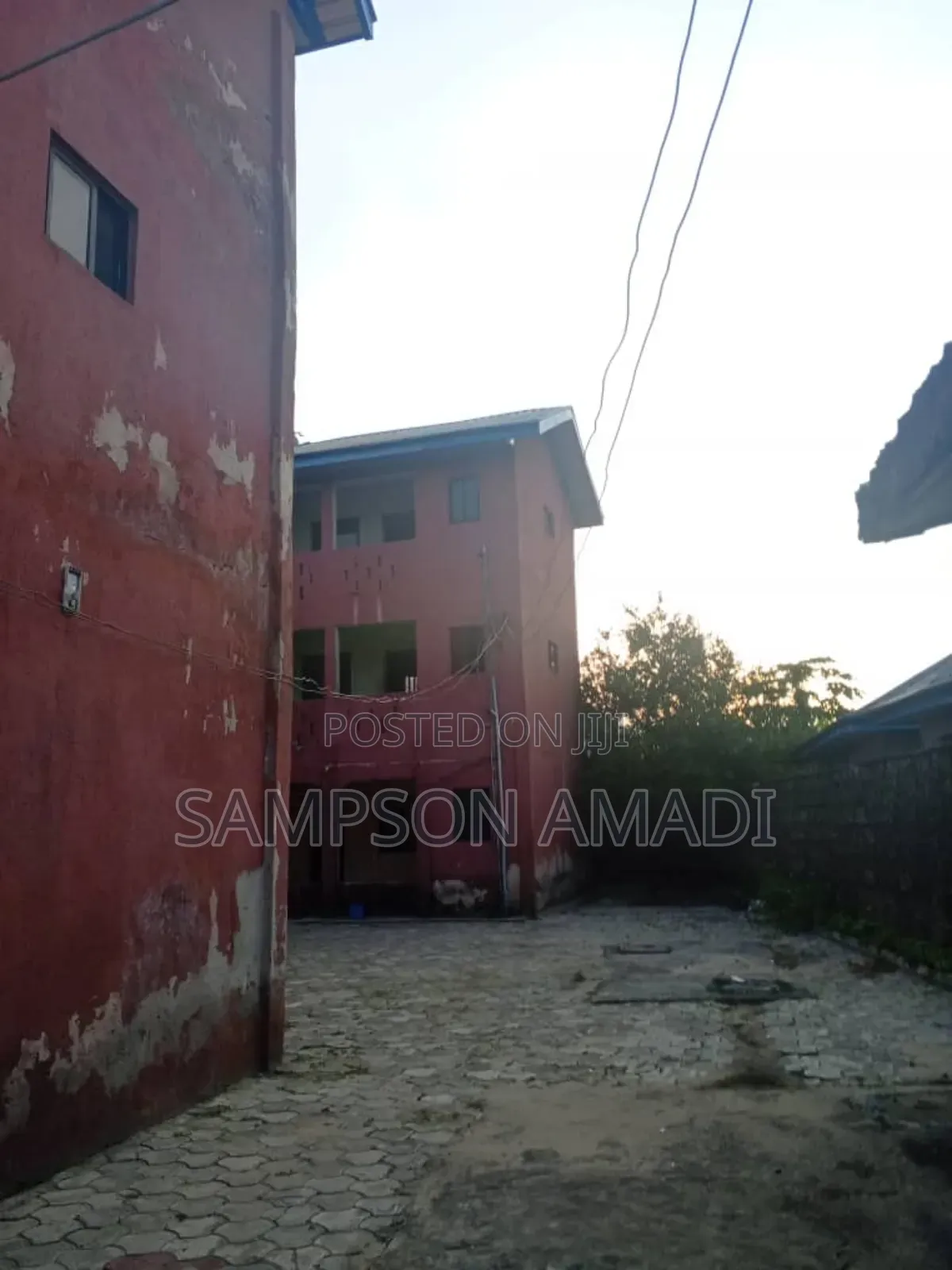 Furnished 12bdrm Block of Flats in Choba for sale