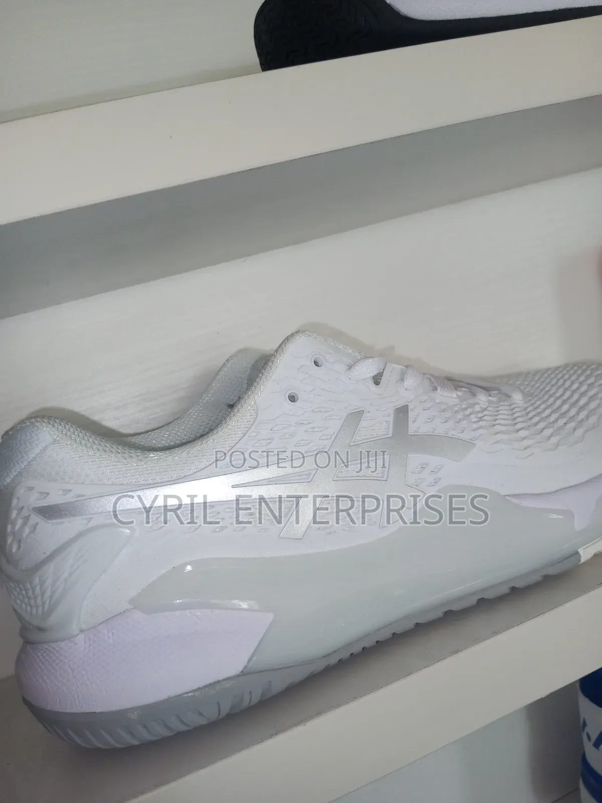 High Quality Lawn Tennis Shoes