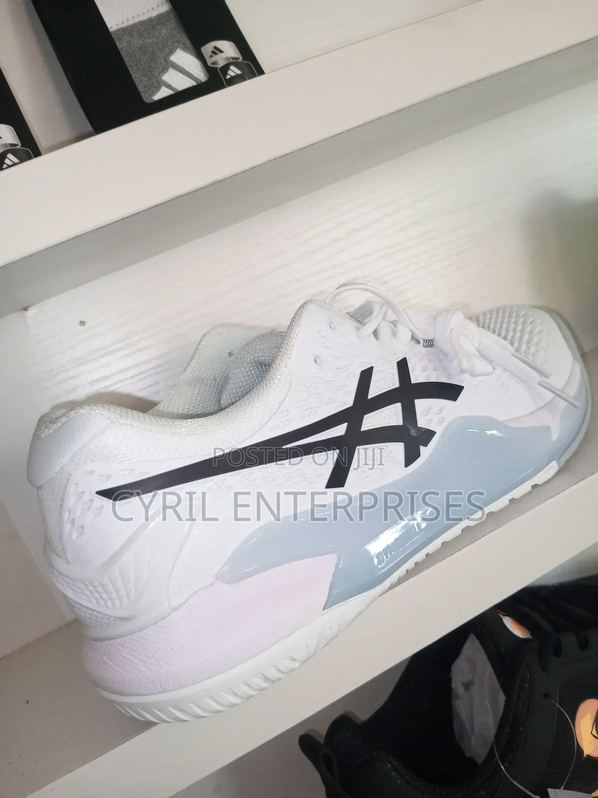 High Quality Lawn Tennis Shoes