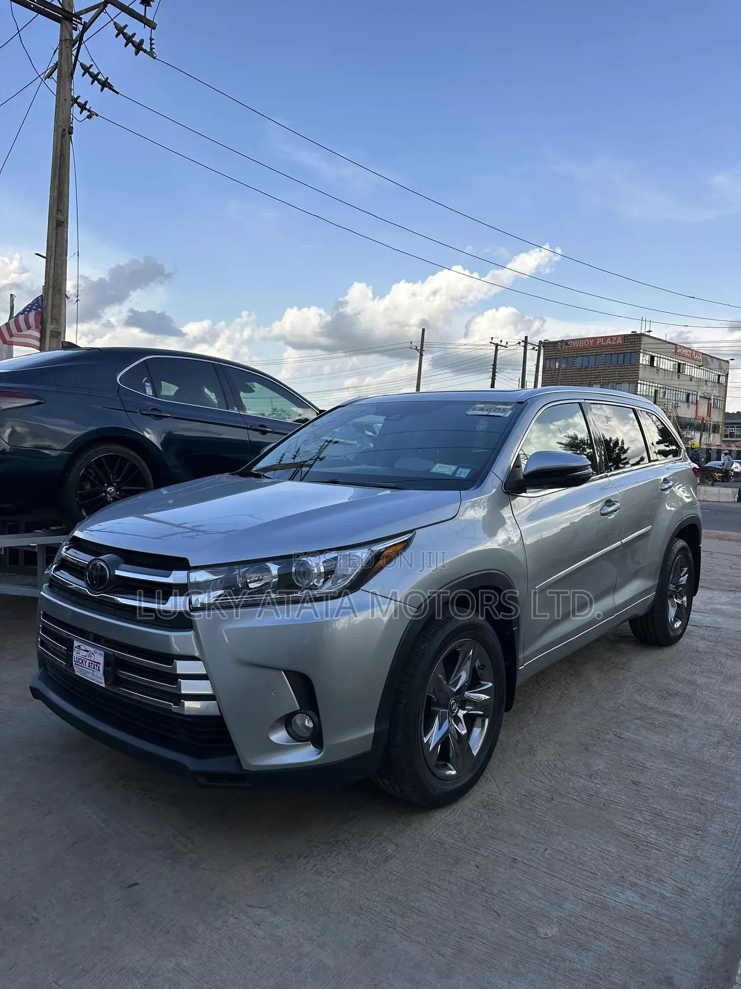 Toyota Highlander Limited Platinum 4x2 V6 (3.5L 6cyl 8A) 2017 Silver