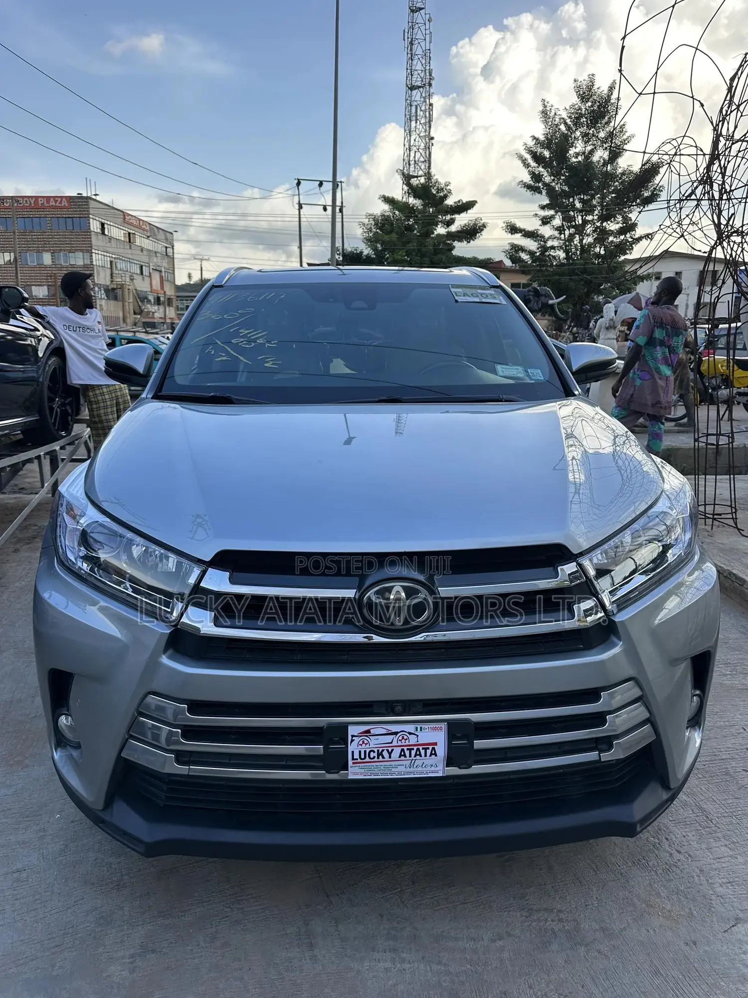 Toyota Highlander Limited Platinum 4x2 V6 (3.5L 6cyl 8A) 2017 Silver
