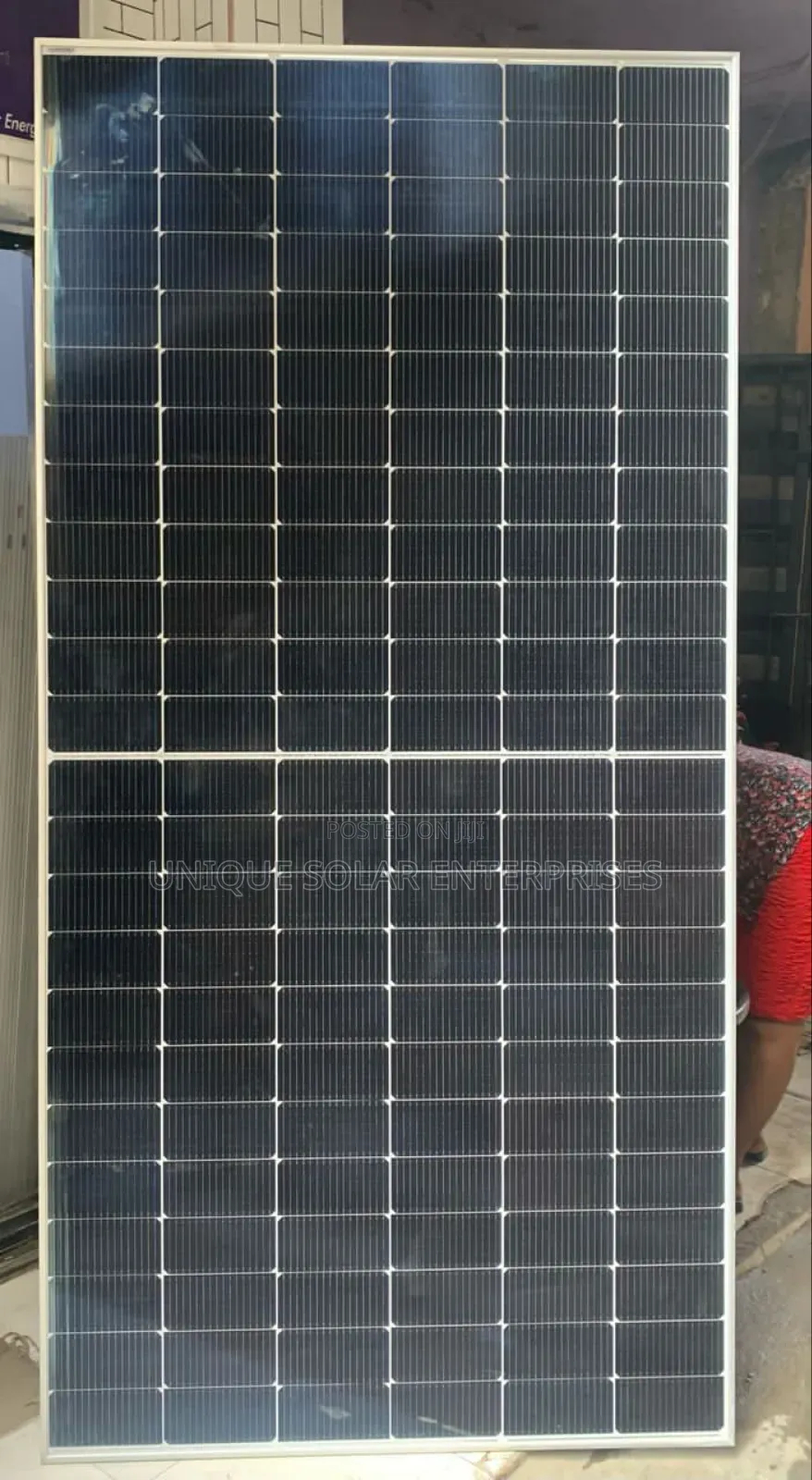 Jinko 650watts Panel