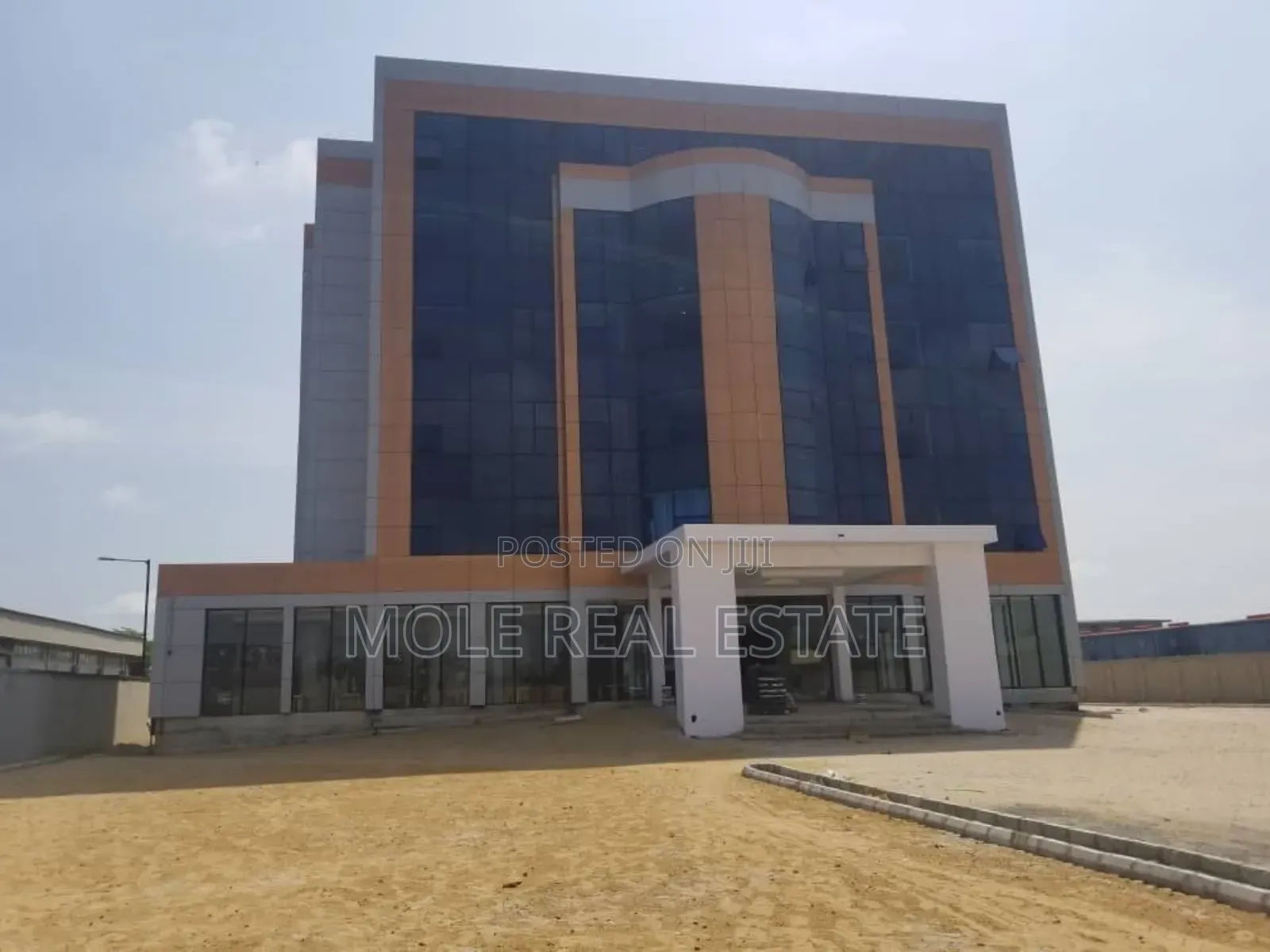 10000sqm New 75 Bedroom Hotel Leki Epe Expressway