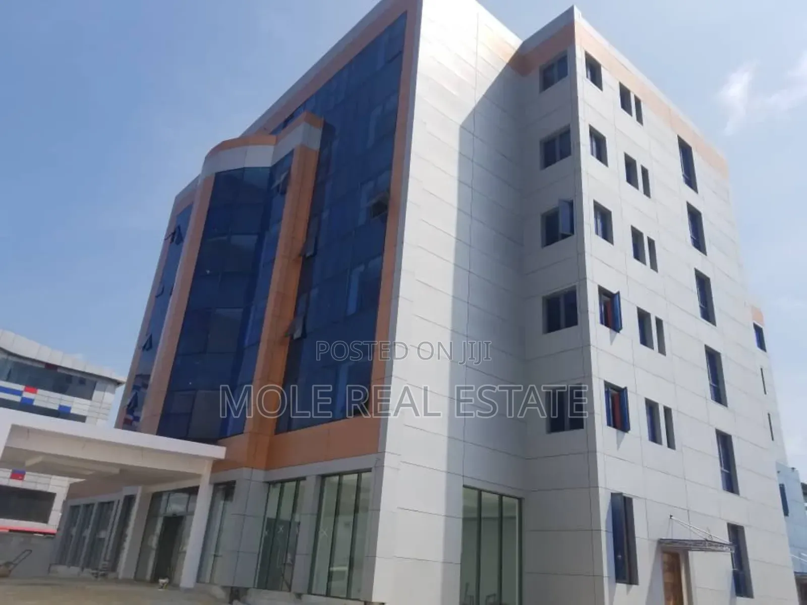10000sqm New 75 Bedroom Hotel Leki Epe Expressway
