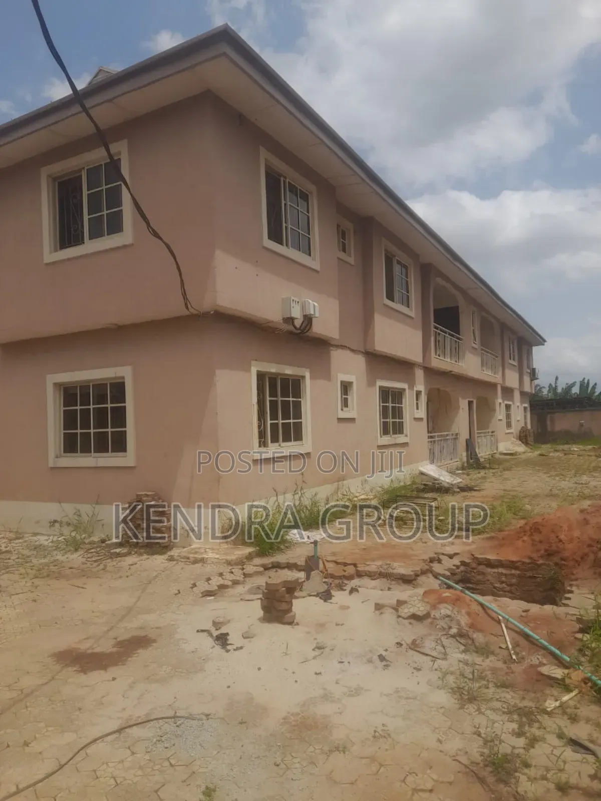 3bdrm Block of Flats in Omitoro, Ijede / Ikorodu for sale