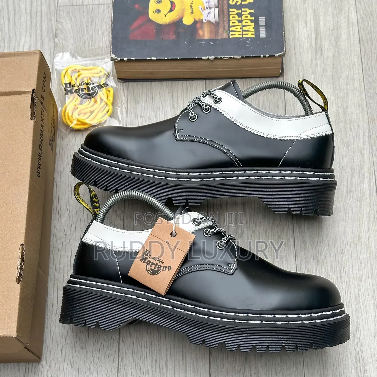 Dr Martens 1461 Bex Smooth Contrast Leather Oxford