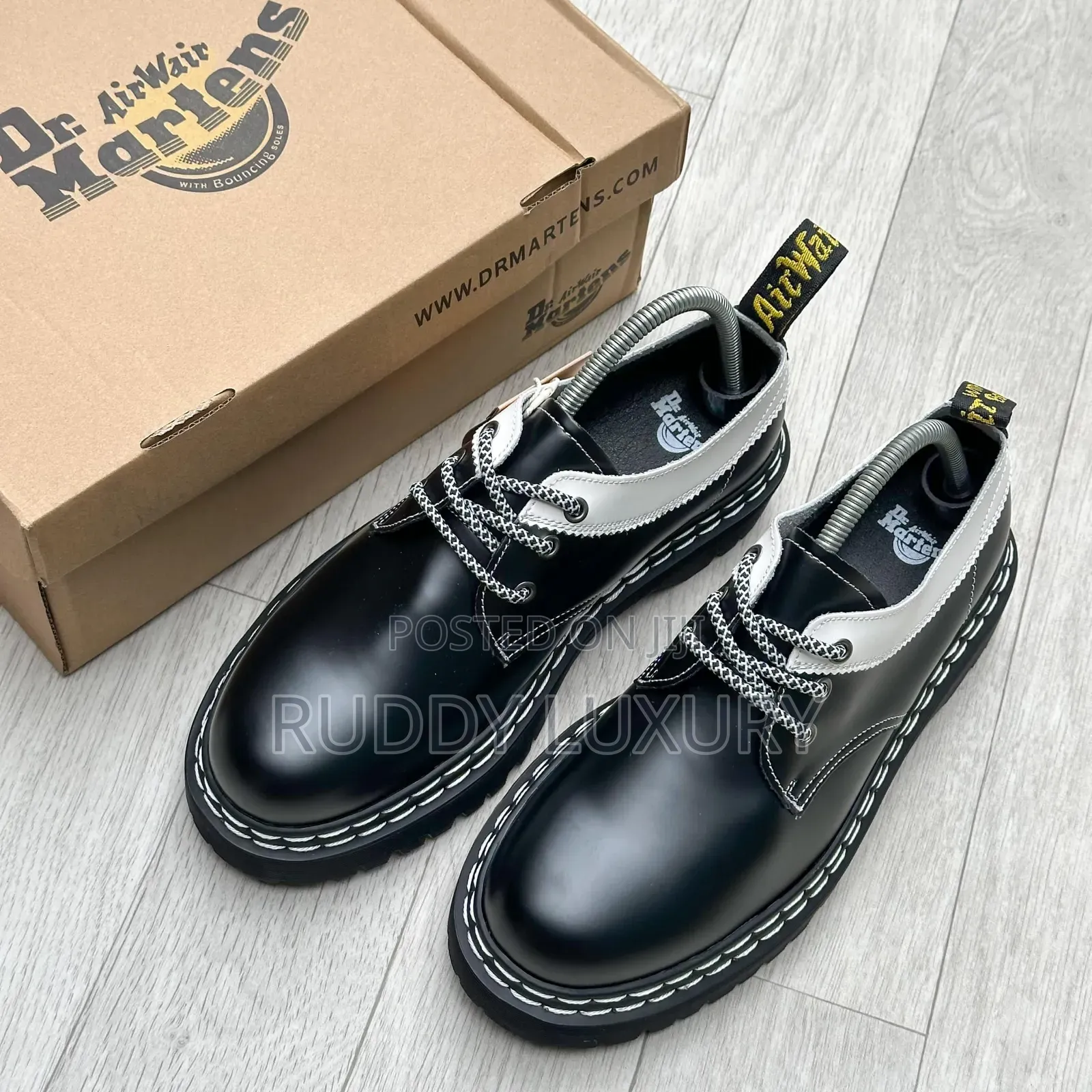 Dr Martens 1461 Bex Smooth Contrast Leather Oxford