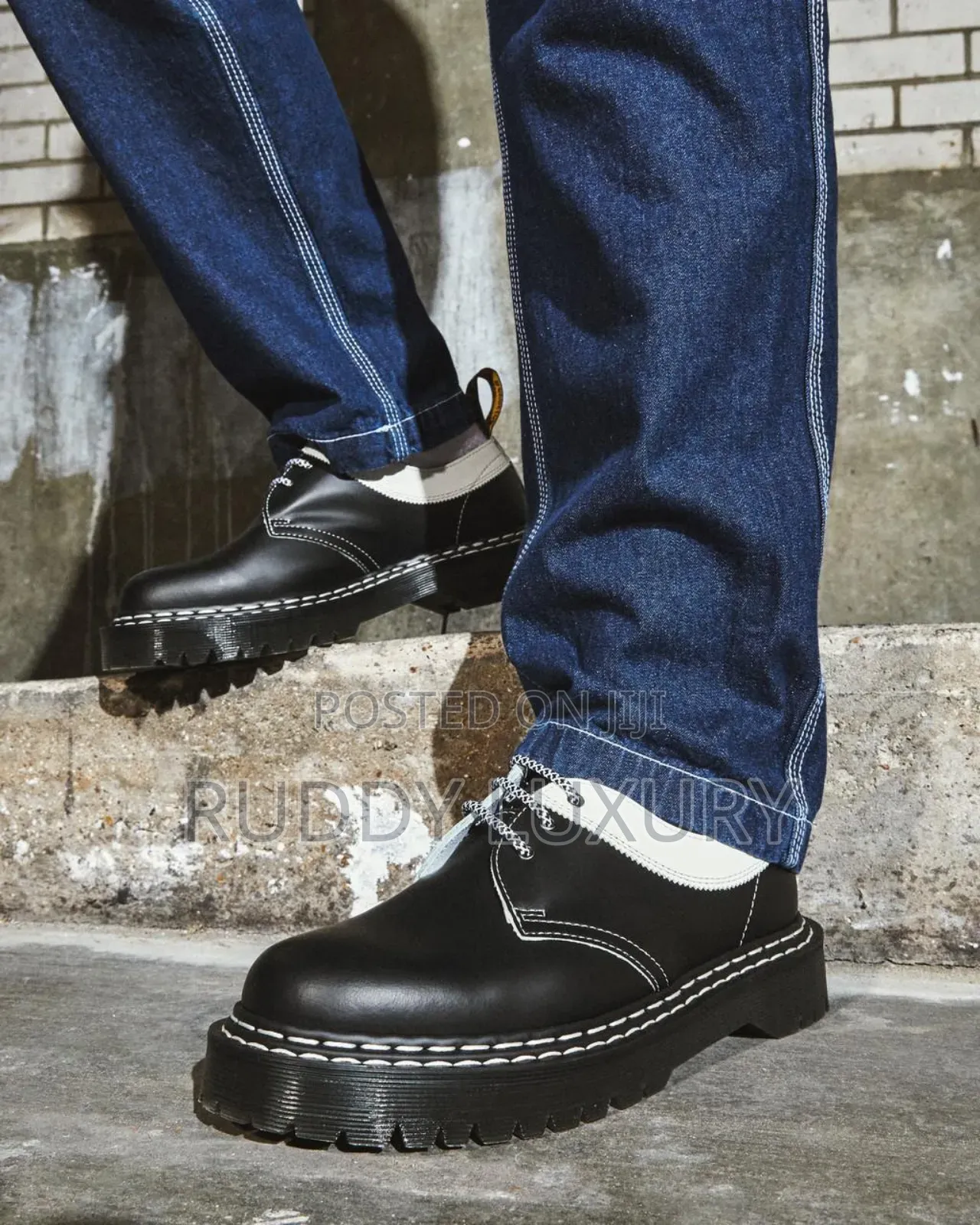 Dr Martens 1461 Bex Smooth Contrast Leather Oxford