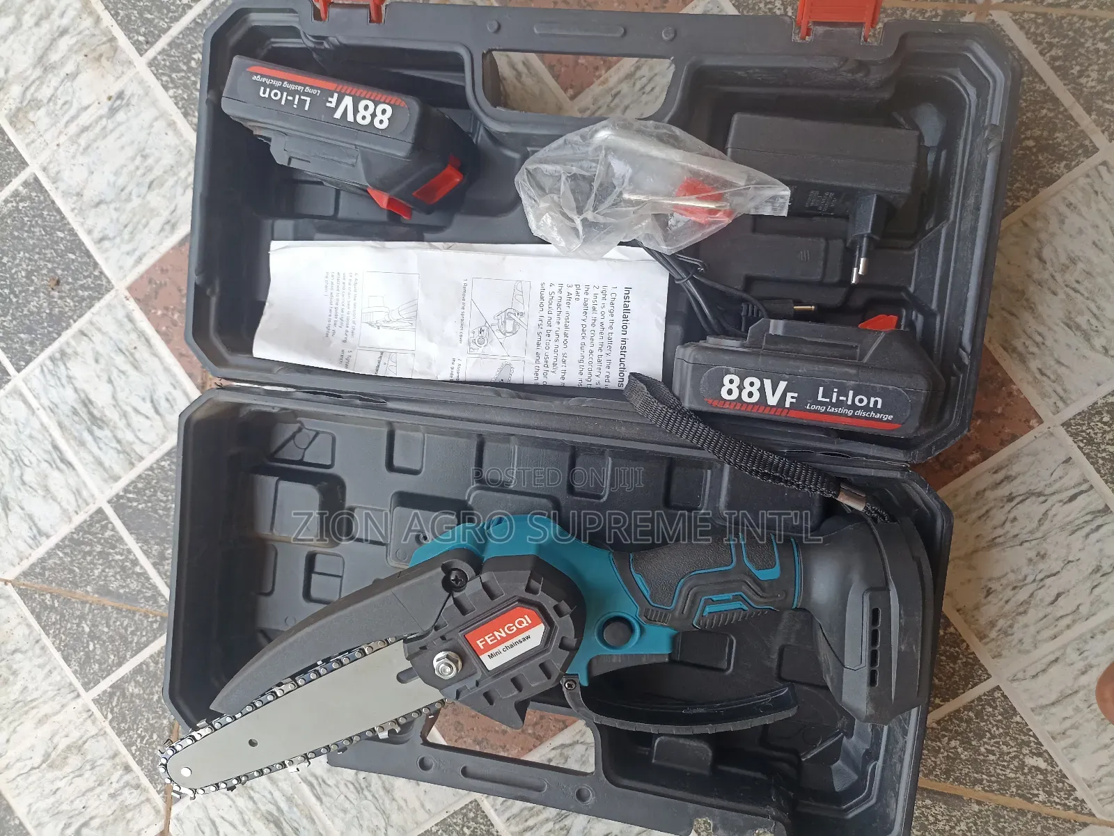 6 Inches Rechargeable Cordless Chainsaw