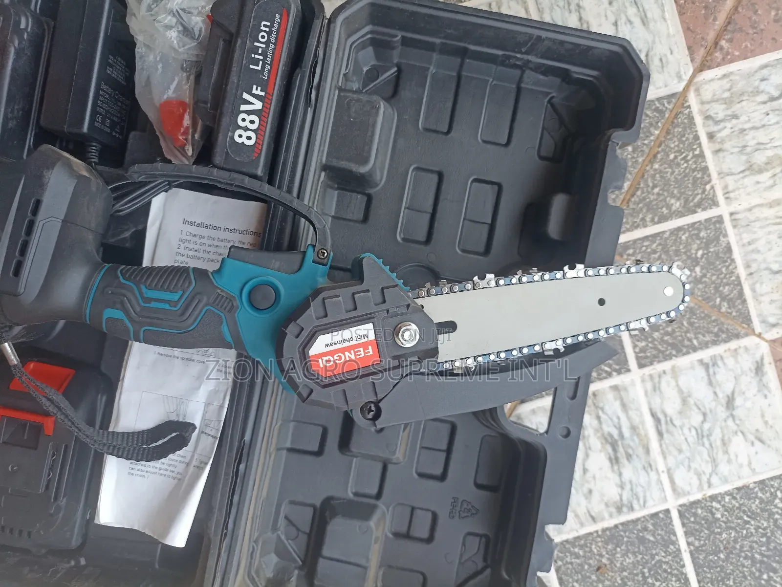 6 Inches Rechargeable Cordless Chainsaw