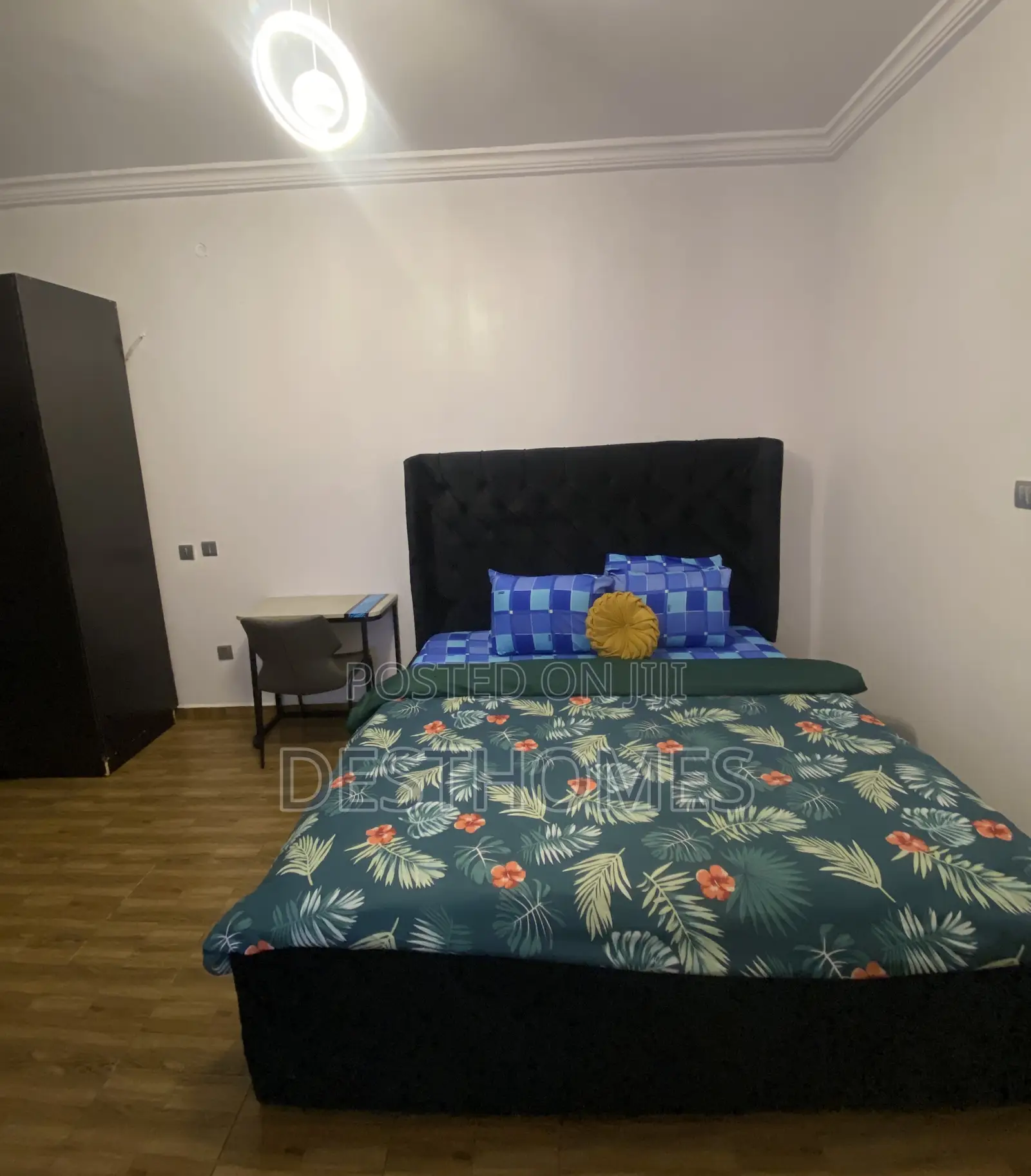 One Bedroom Apartment