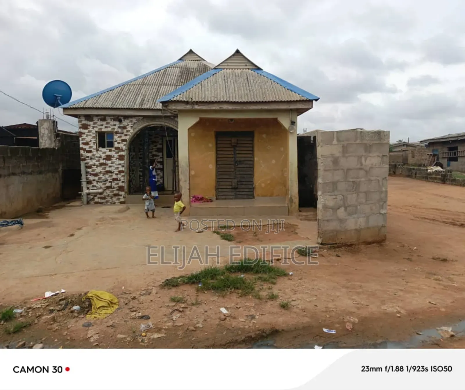 3bdrm Block of Flats in Ijoko, Abule Egba for sale