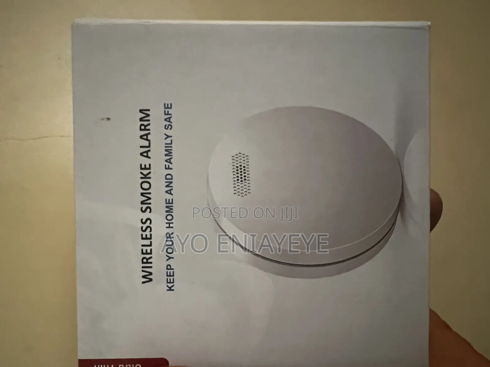 Interconnected Wireless Smoke Detector