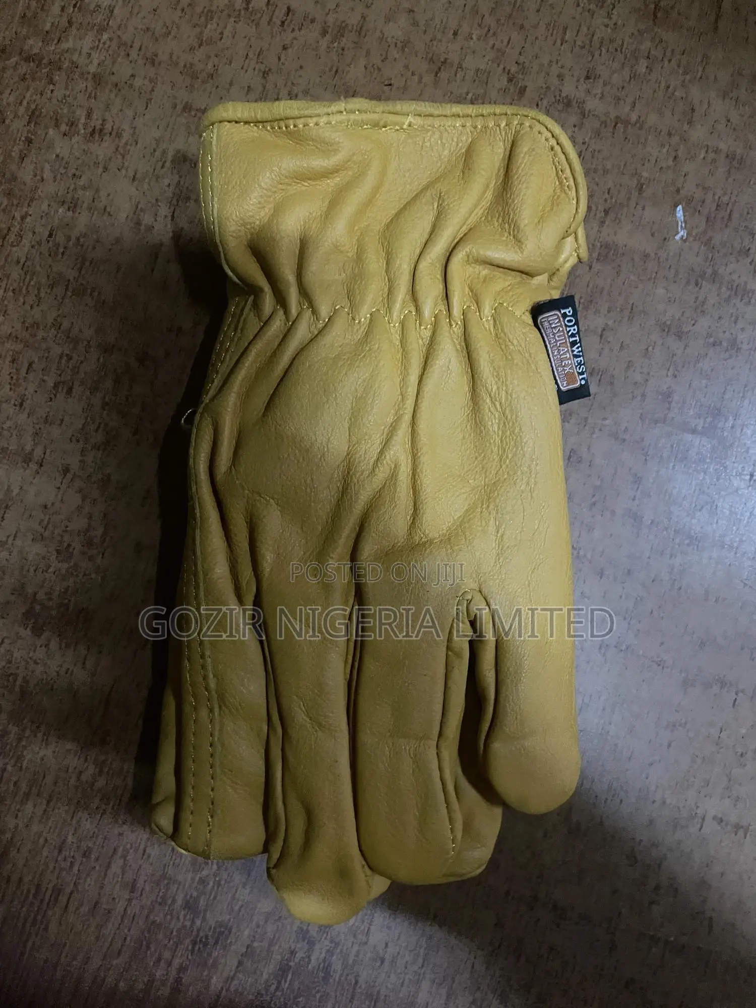 Portwest A271 Drivers Glove