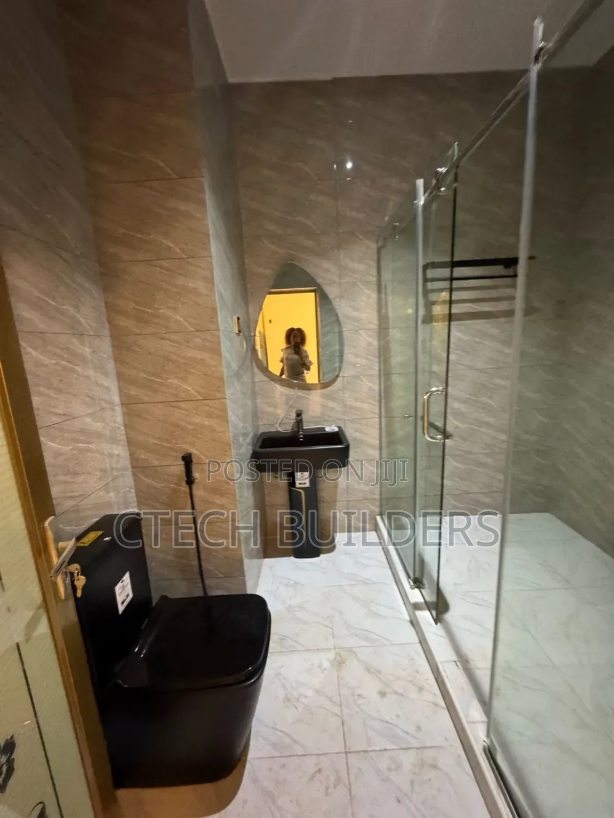 4bdrm Duplex in Benin City for sale