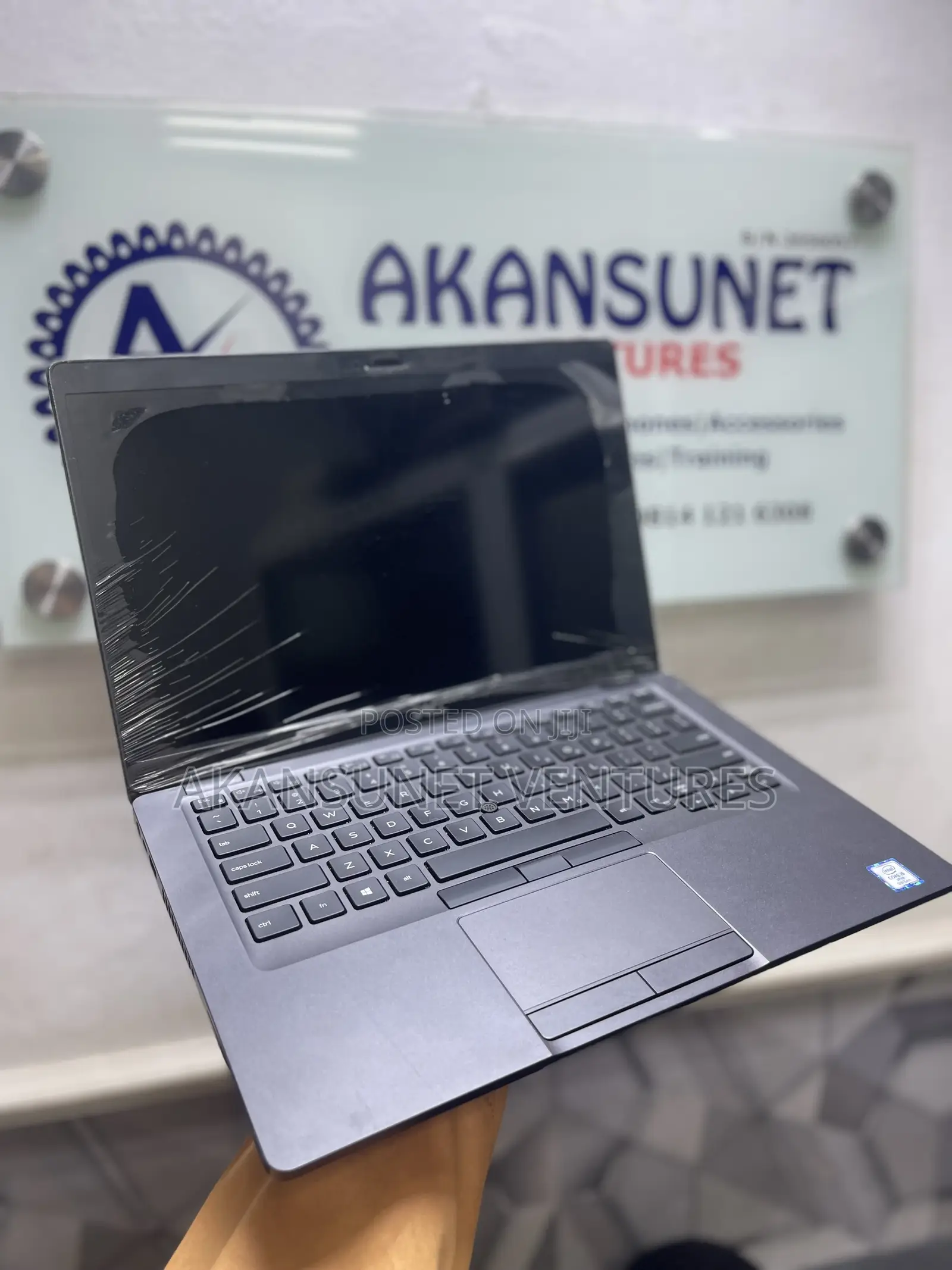 Laptop Dell Latitude 5401 8GB Intel Core I5 SSD 256GB