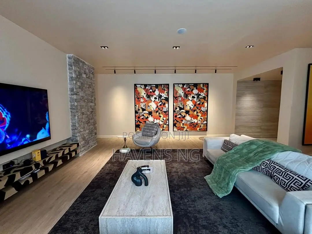 Luxury 2-Bedroom Apartment in Smart Home With Pool and Gym