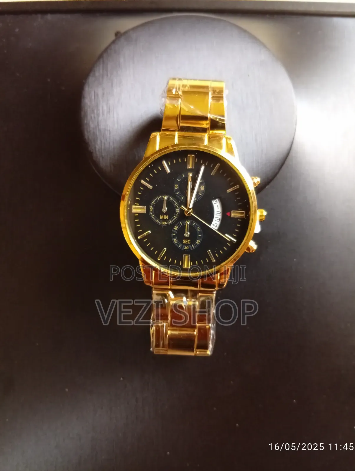 Men's Stylish Gold Plated Stainless Steel Quartz Watch