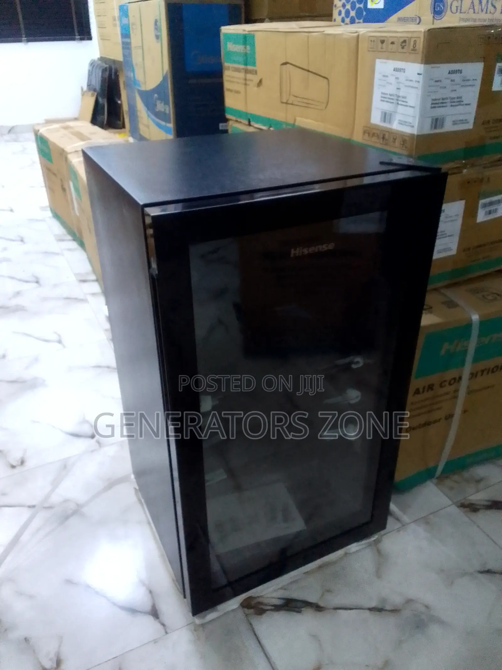 Hisense 91l Chiller Refrigerator- Sleek, Portable, Efficient