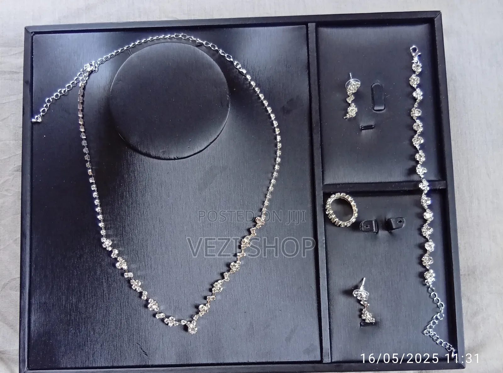 4 Piece Silver Plated Set Jewelry