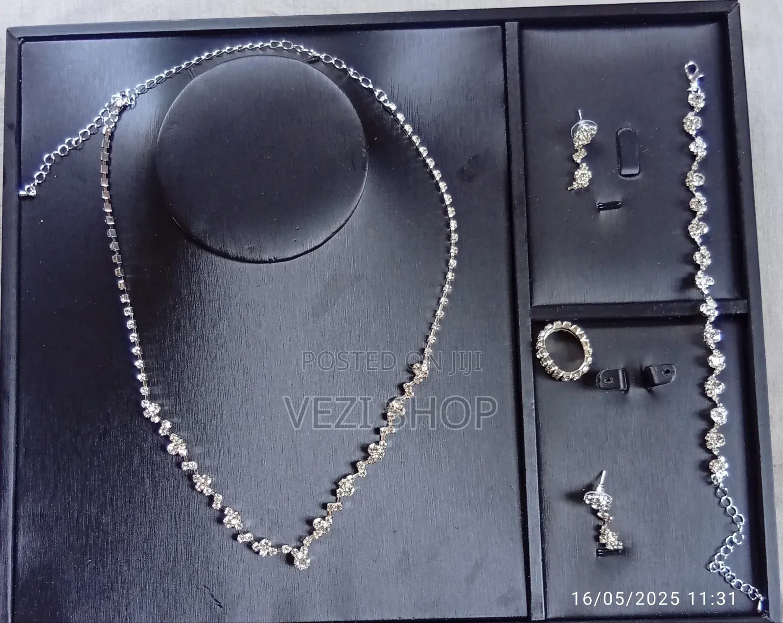 4 Piece Silver Plated Set Jewelry