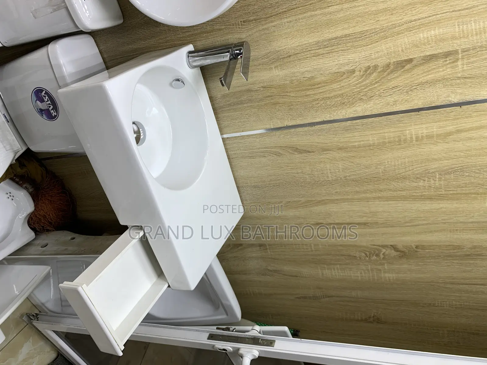 Modern Ceramic Wall-Mounted Bathroom Sink With Chrome Faucet